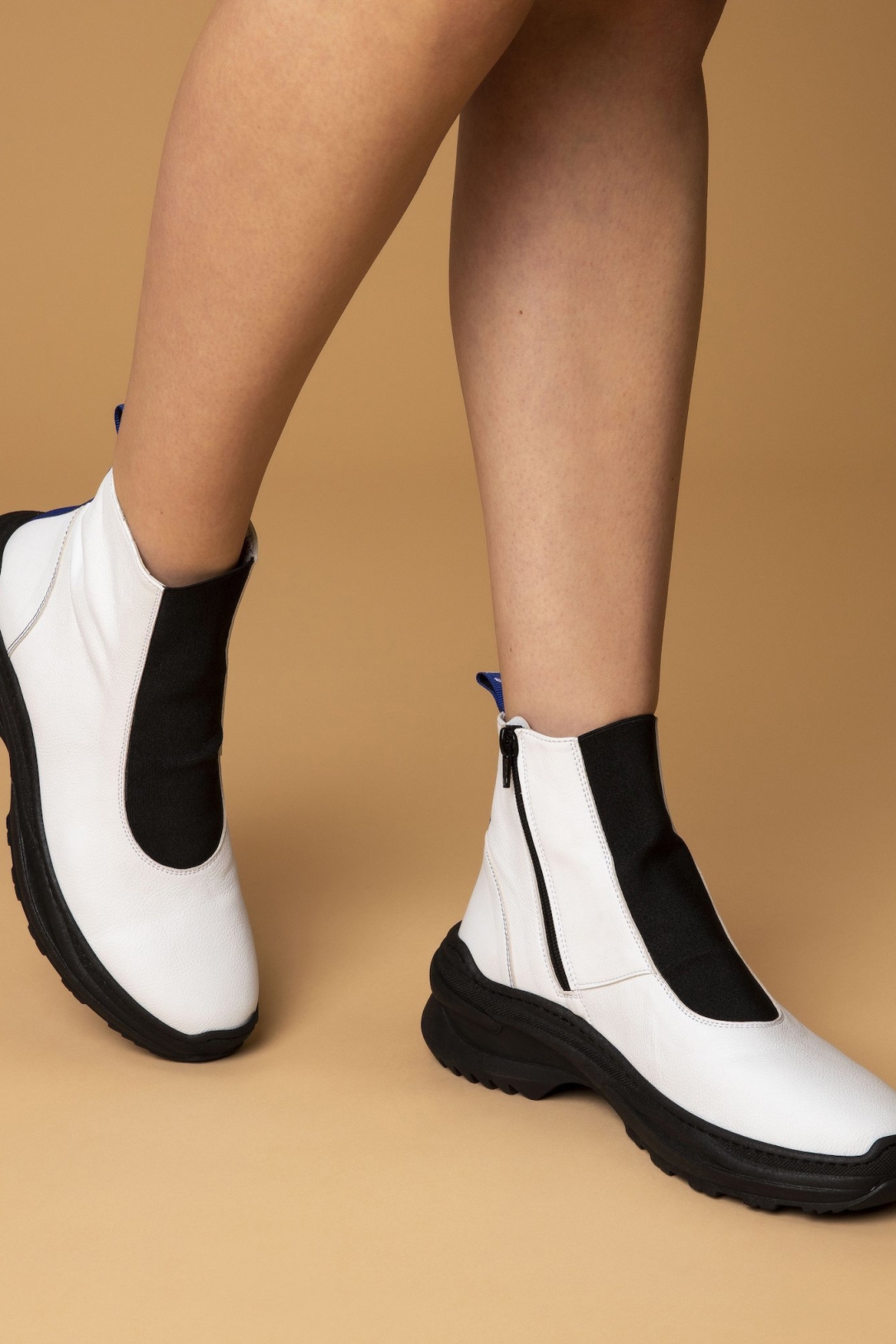 VENUS IS VEGAN Damen vegan Stiefeletten Spark Weiß Schwarz