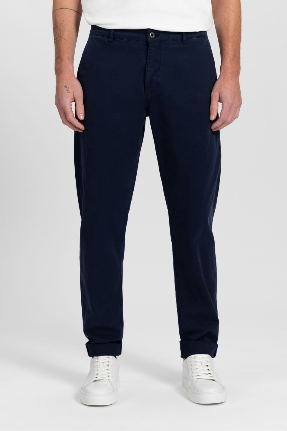Kuyichi men vegan Chino Pants Darren Dark Navy Blue