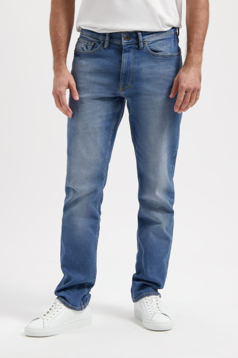 Image of Kuyichi mannen vegan Jeans Scott Regular Daytona Blauw