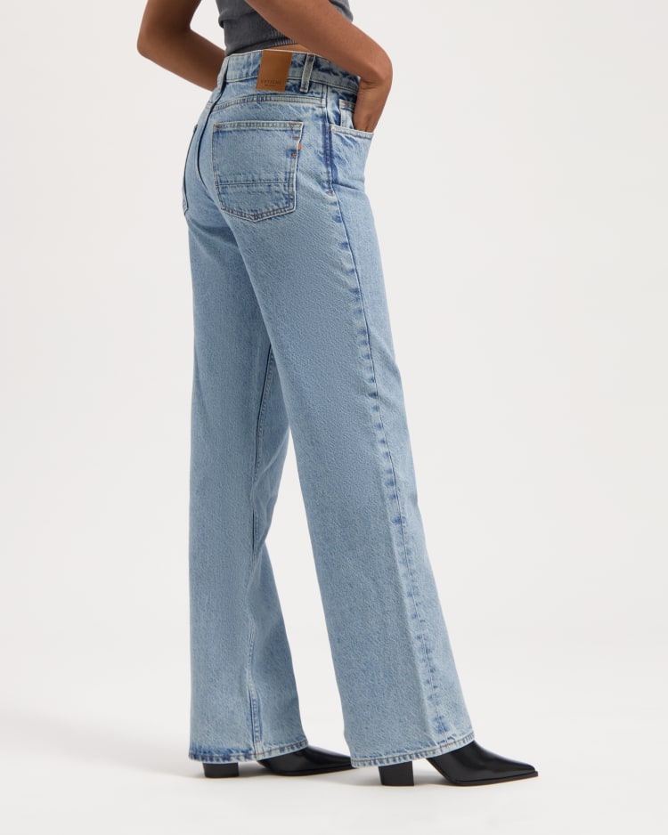 91213 - Damen vegan Jeans Lena Locker Heritage Blau