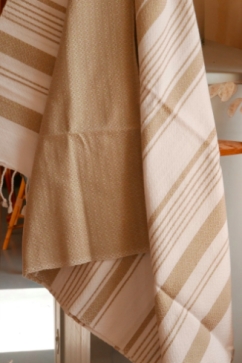 nice to meet me unisex vegan Towel Foutas White & Ginger