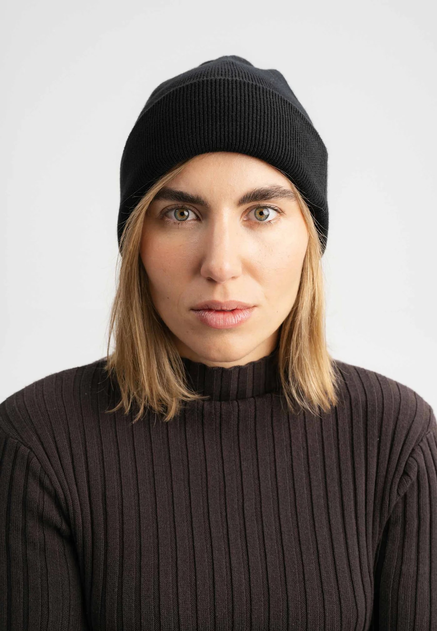 MELA Beanie Himmat Schwarz
