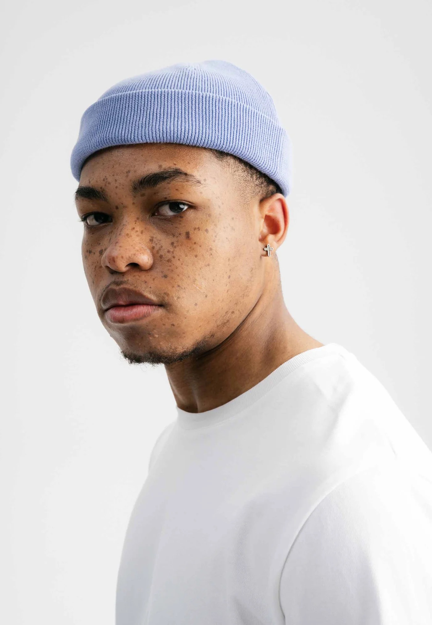 MELA Beanie Short Lesh Forgetmenot Blau
