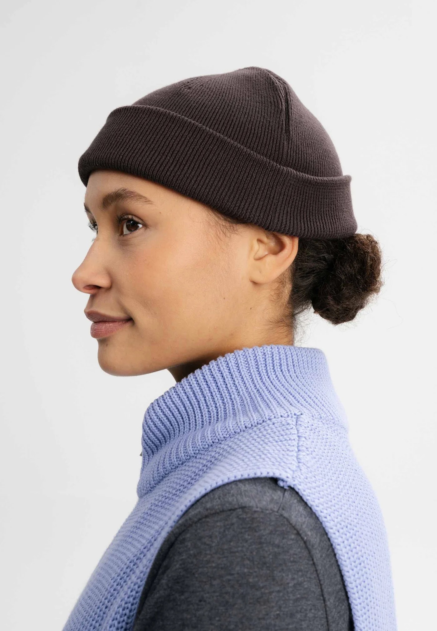 MELA Beanie Short Lesh Dunkelbraun