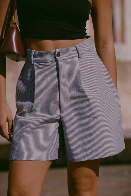NÃ©nÃ©s Damen vegan Shorts AlizÃ©e Streifen Blau