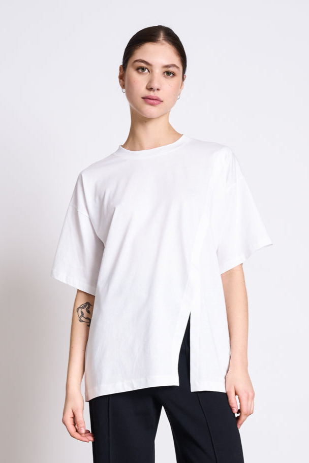 Image of JAN 'N JUNE dames vegan T-Shirt Nadil Slitted Wit