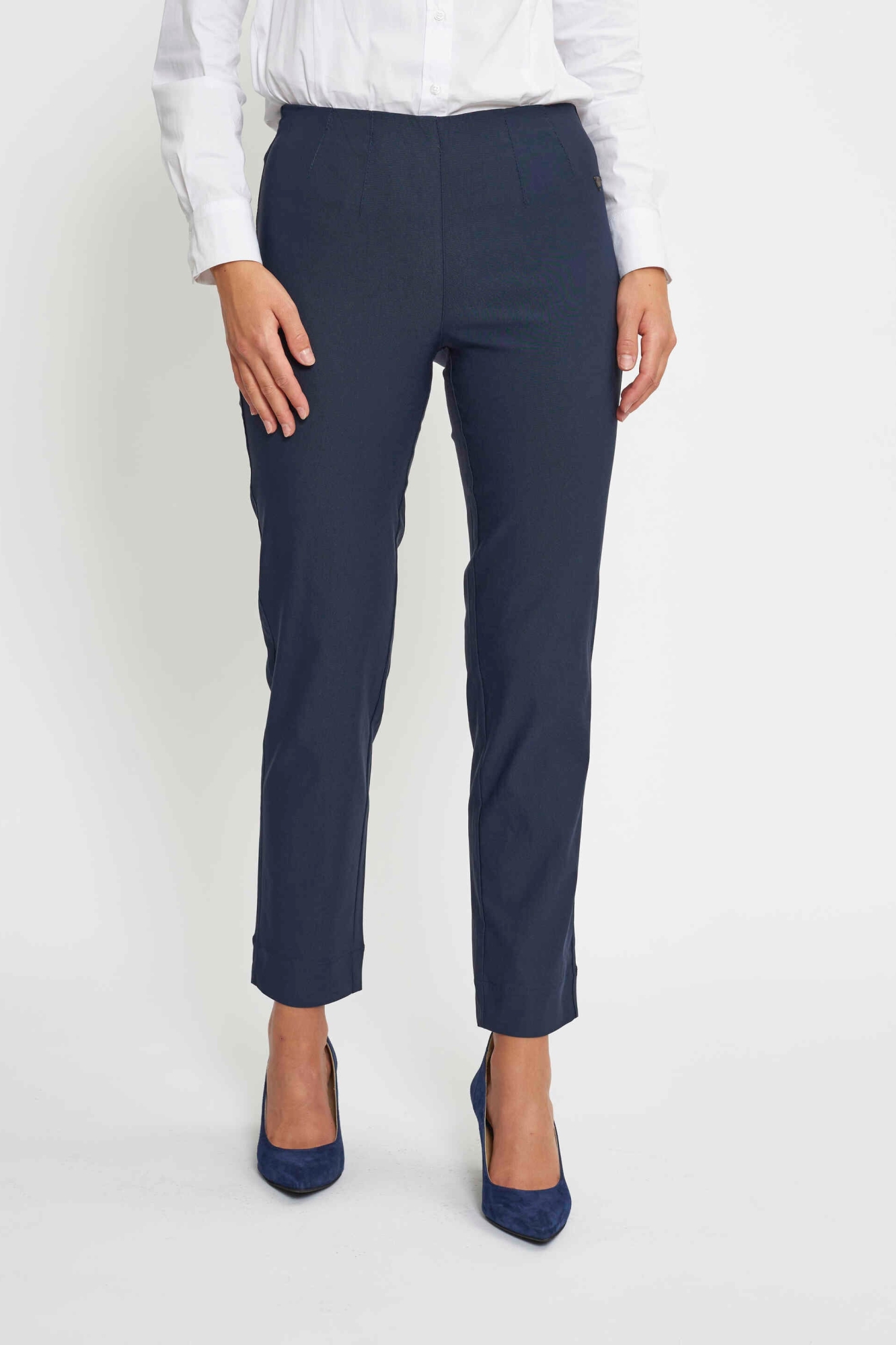 Image of LAURIE dames vegan Broek Betty Regular Sl Marineblauw