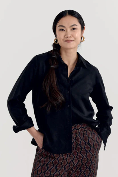 Image of KOMODO dames vegan Blouse Kenji Zwart