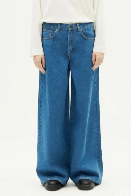 Thinking mu Damen vegan Jeans Weites Bein Hedda Denim Blau