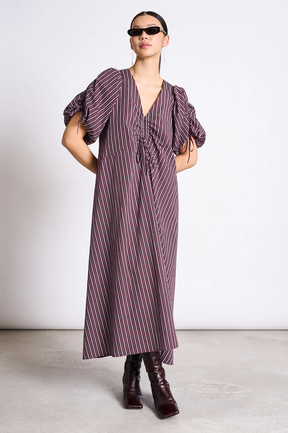 JAN N JUNE JAN 'N JUNE Damen vegan Maxikleid Dans Cherry Lacquer/WeiÃŸ