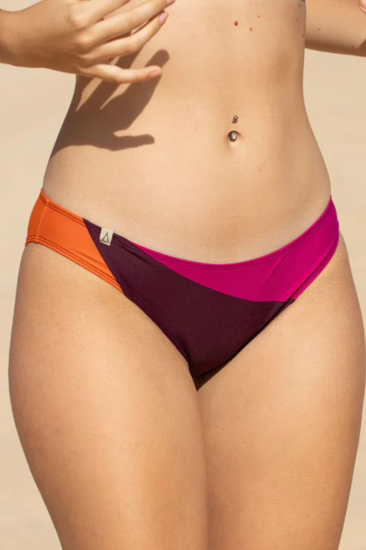 Image of Inaska dames vegan Bikinibroekje Chill Leftover Fusion Sinaasappel/Bes/Roze
