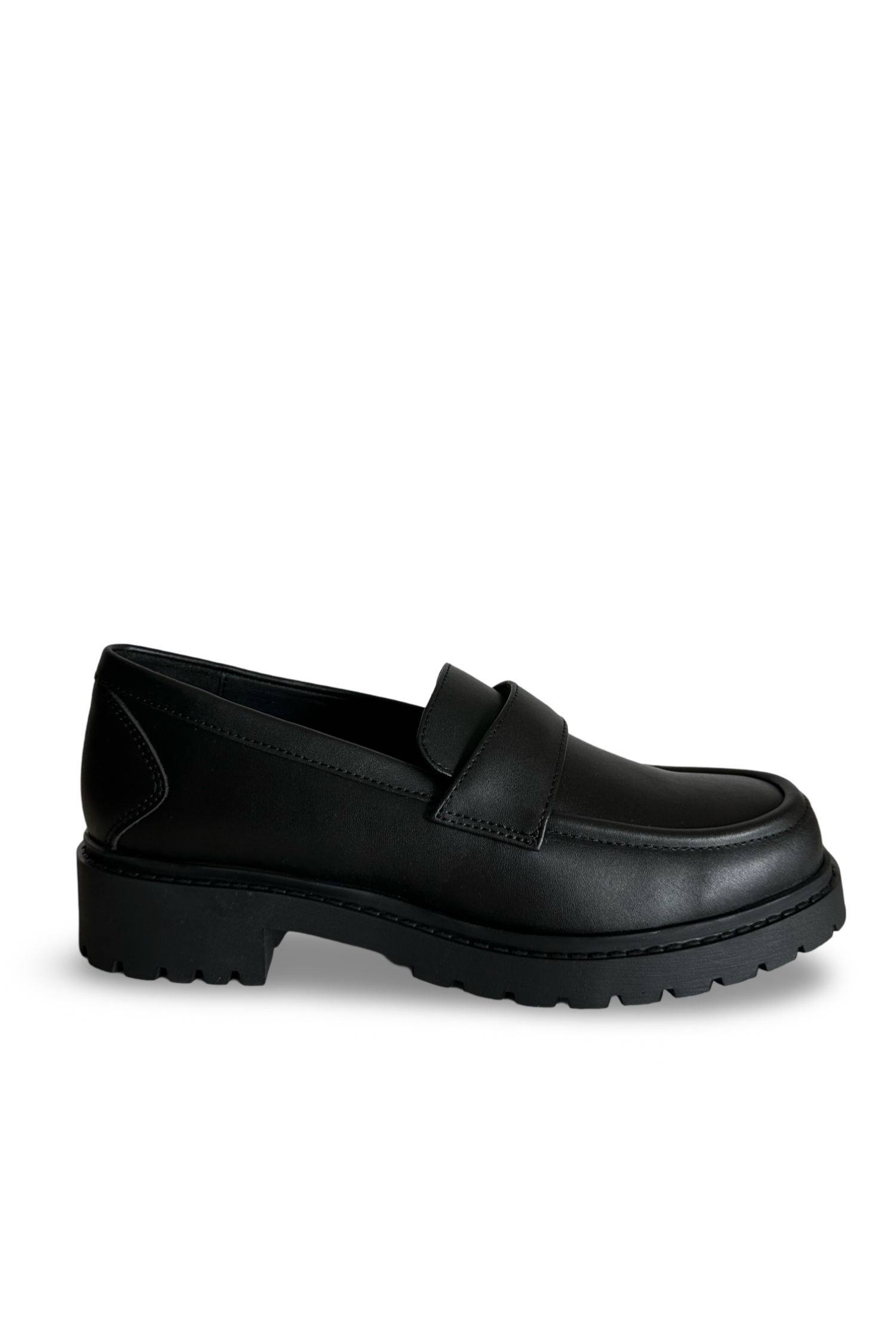 Image of NAE dames vegan Loafers Alessia Zwart