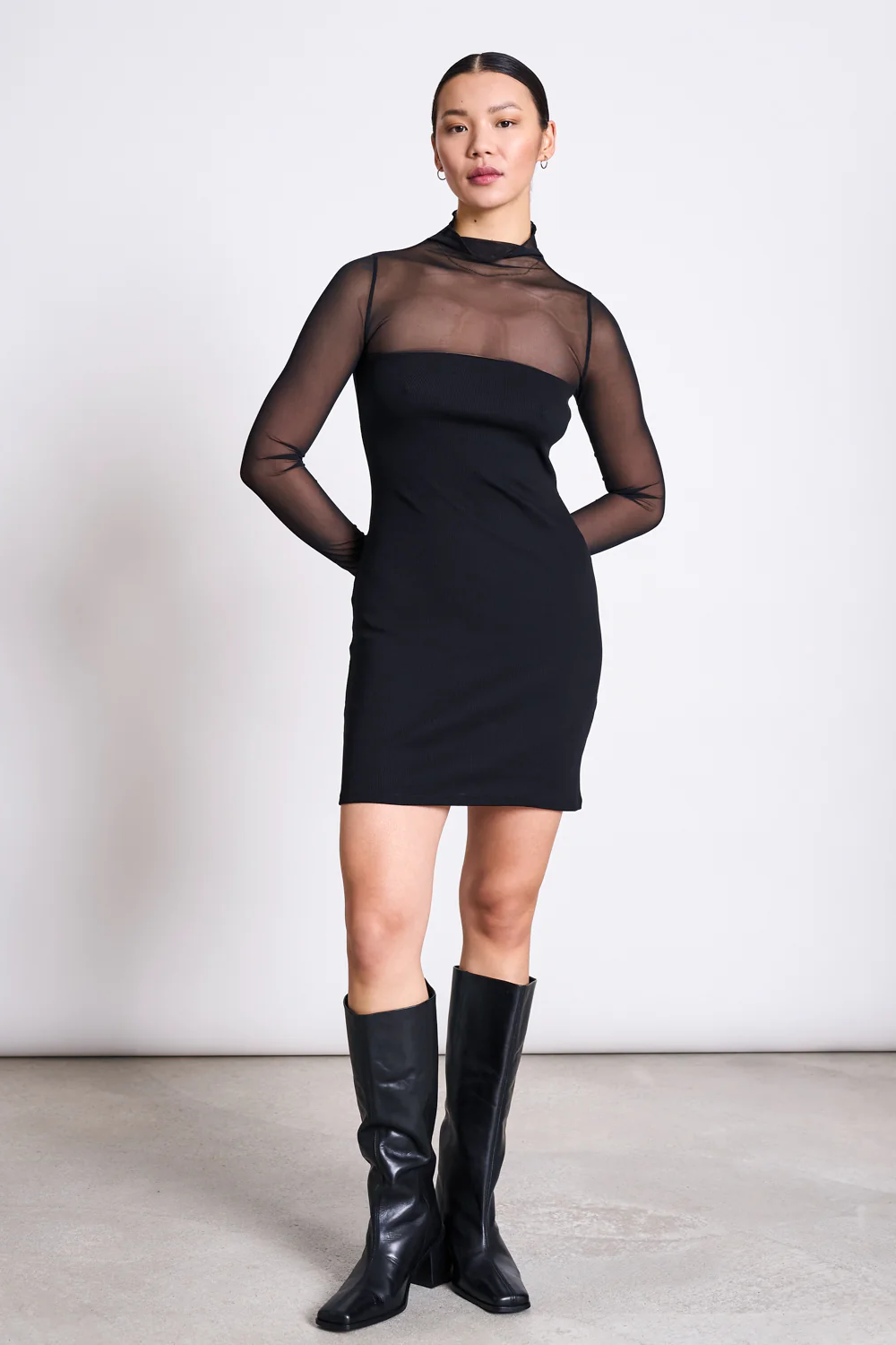 104890 - JAN N JUNE Damen vegan Kleid Mesh Huari Schwarz