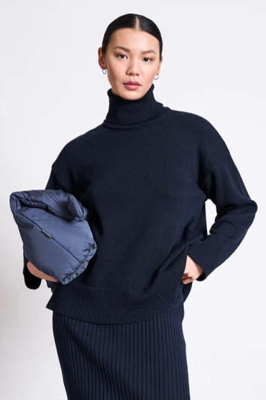 JAN N JUNE JAN 'N JUNE Damen vegan Rollkragenpullover Mua Nightfall Blau