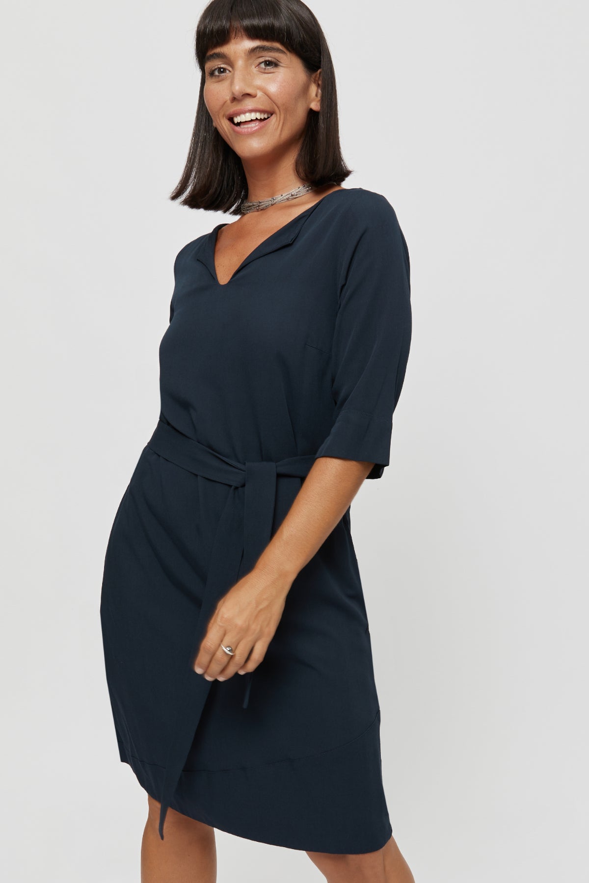 AYANI Damen vegan Kleid Catherine Anthrazit