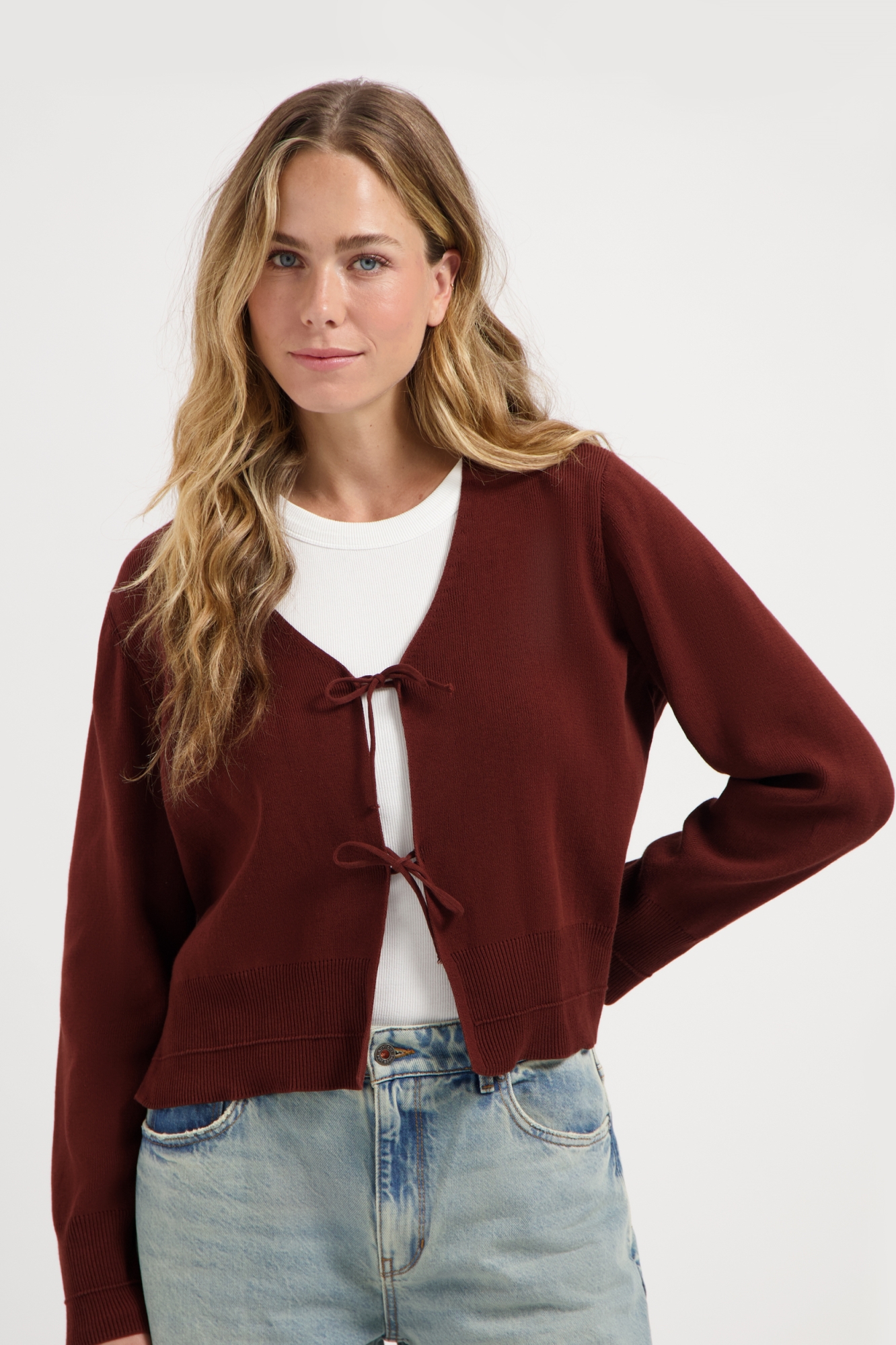 Image of Kuyichi dames vegan Cardigan Bess Brick Donkerrood