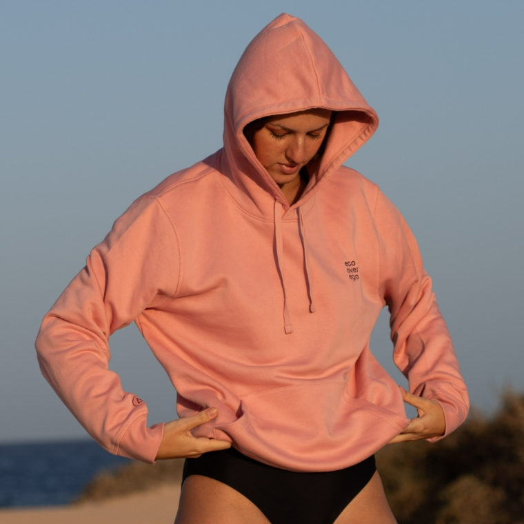 Image of Inaska dames vegan Hoodie Unisex Eco Statement Roze Bessen