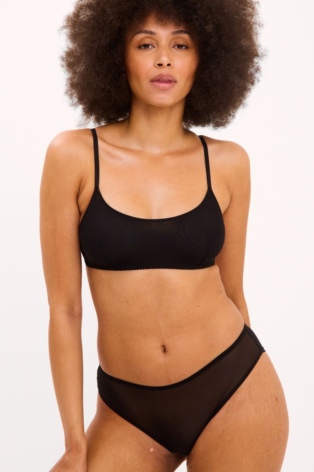 Image of Understatement dames vegan Bralette Mesh Scoop Zwart