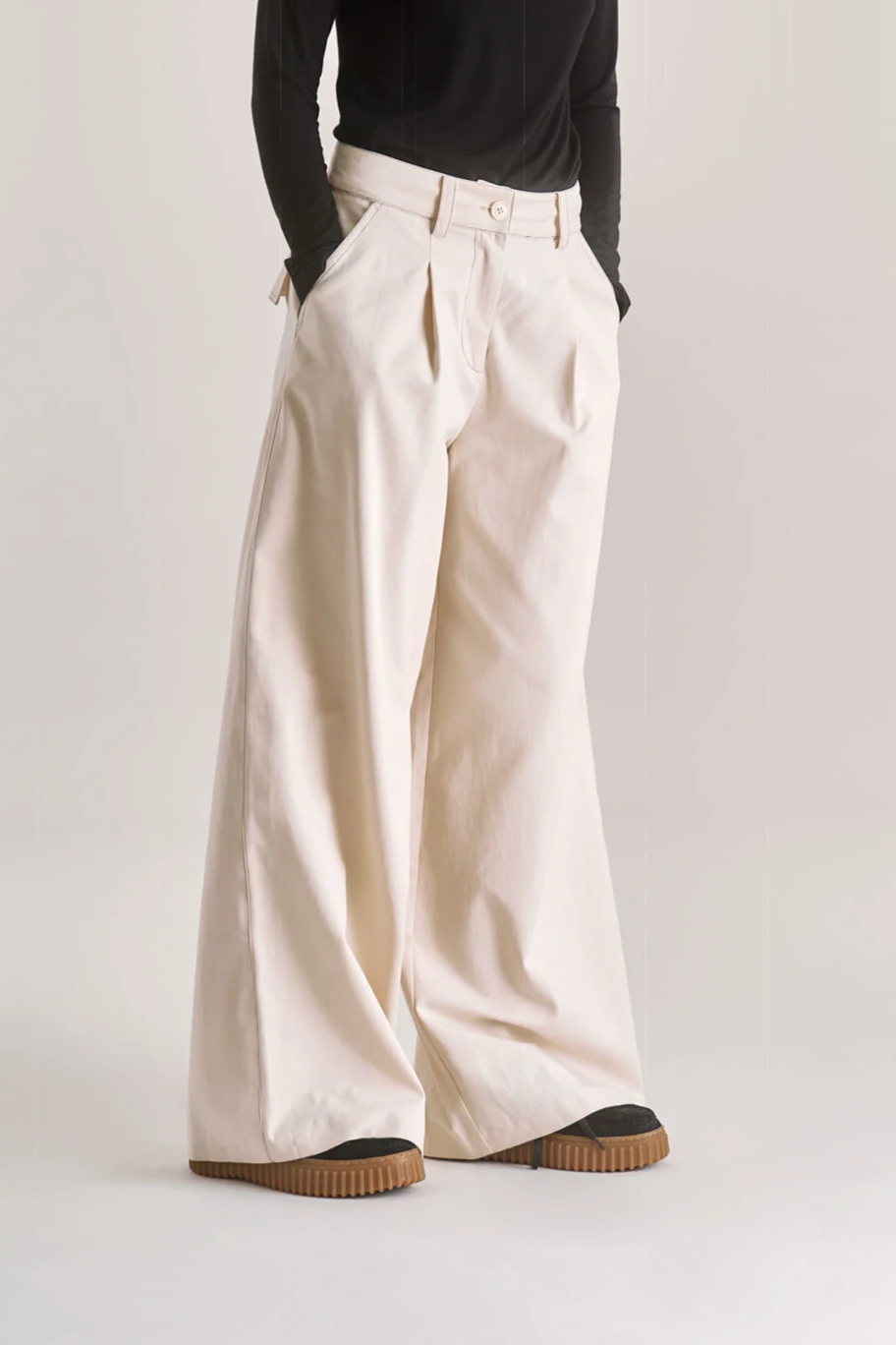 Image of KOMODO dames vegan Broek Sofia Cream