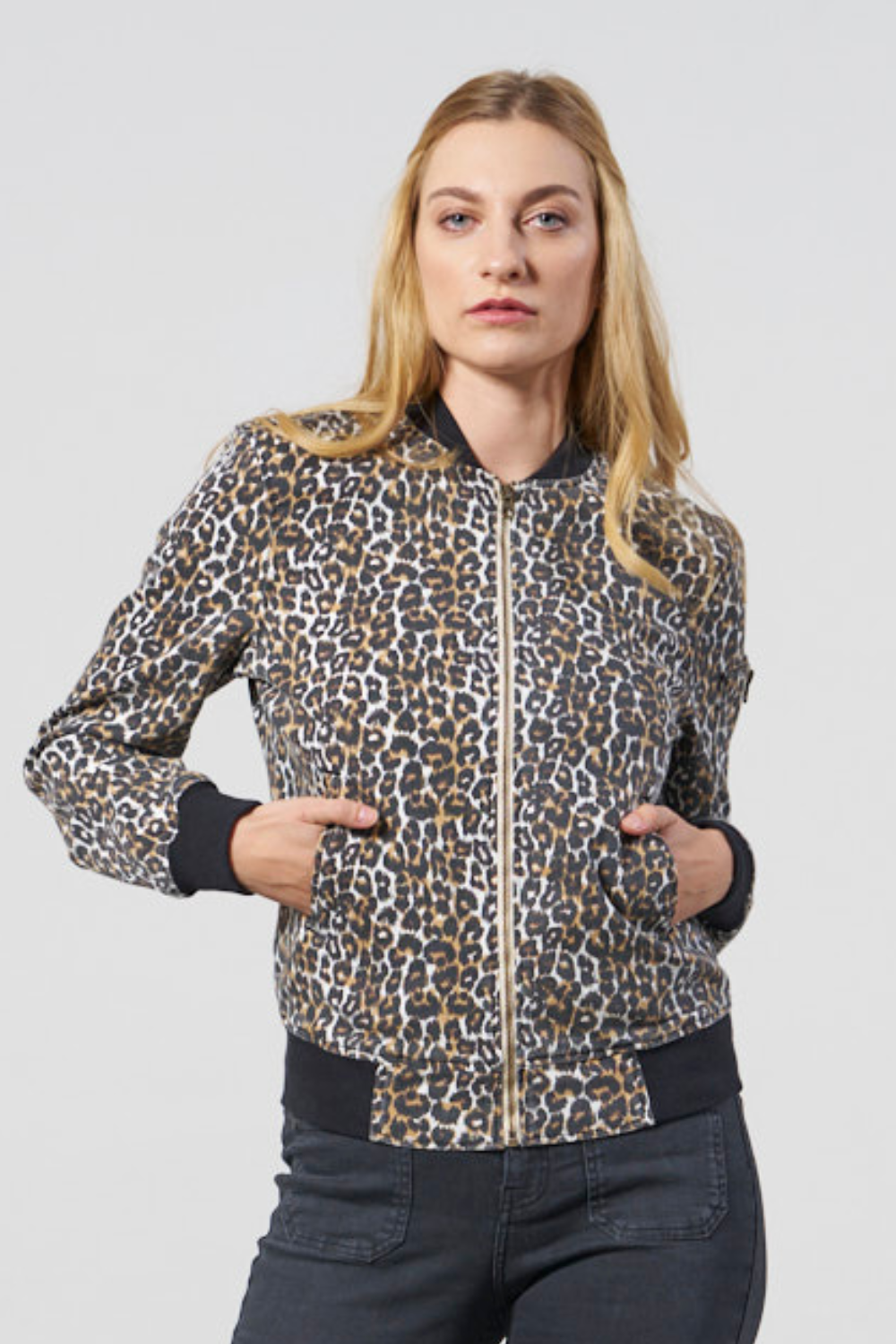 Feuervogl Damen vegan Jacke Denim Tilda Blouson Wild Animal Print