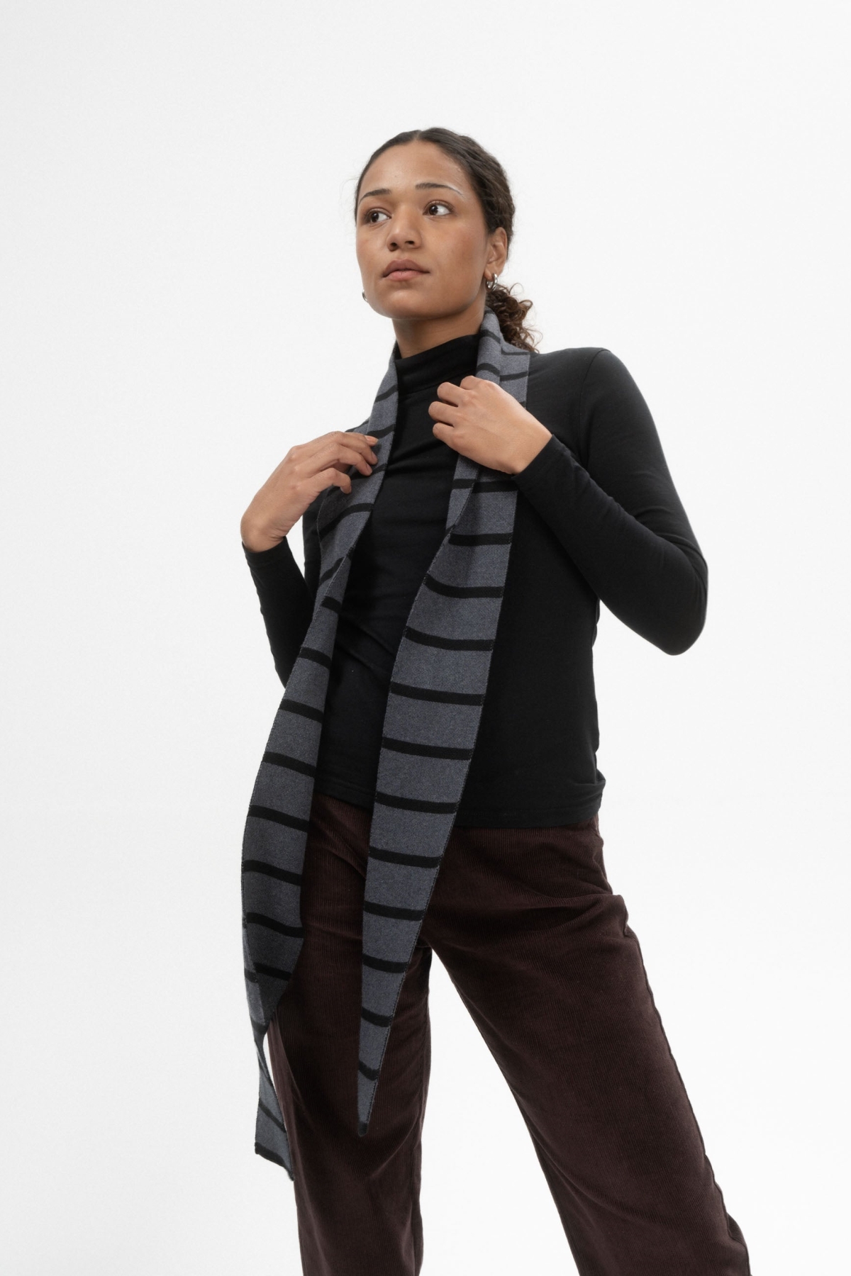 MELA men vegan Knit Scarf Slim Banhi Anthracite Melange / Black Striped