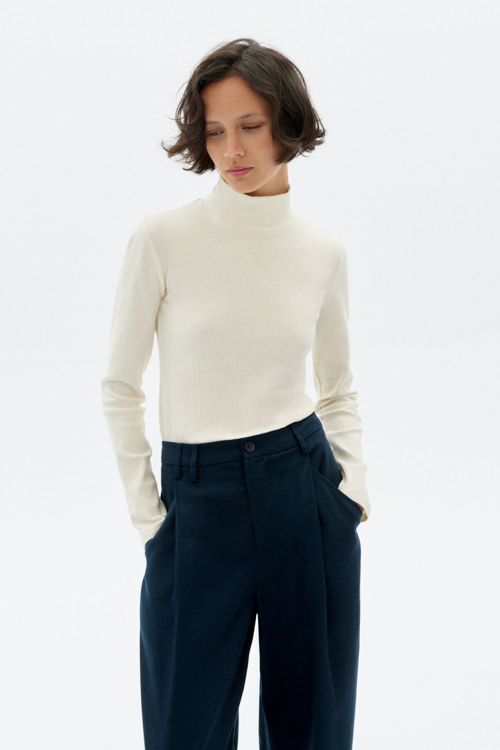 Thinking mu Damen vegan Top Rollkragenpullover Aine WeiÃŸ