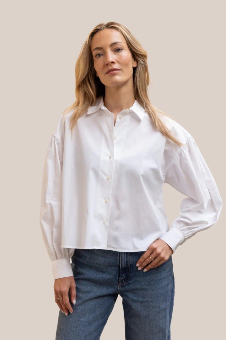 Image of Arber Studio dames vegan Blouse Laurel Wit