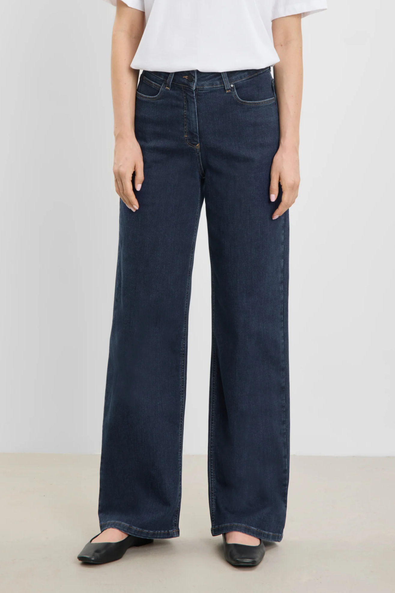 LAURIE Damen vegan Jeans Carol Locker Mittellang Dunkelblau Denim