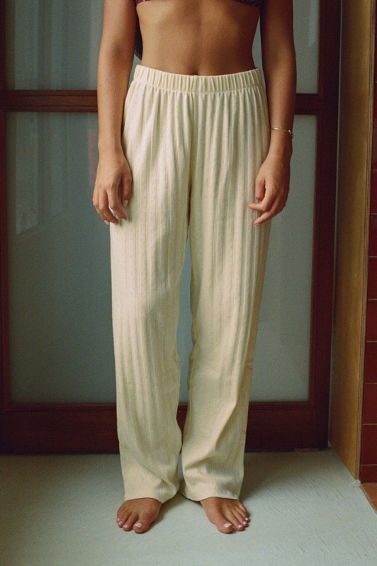 Image of NÃ©nÃ©s dames vegan Broek Maud Geel
