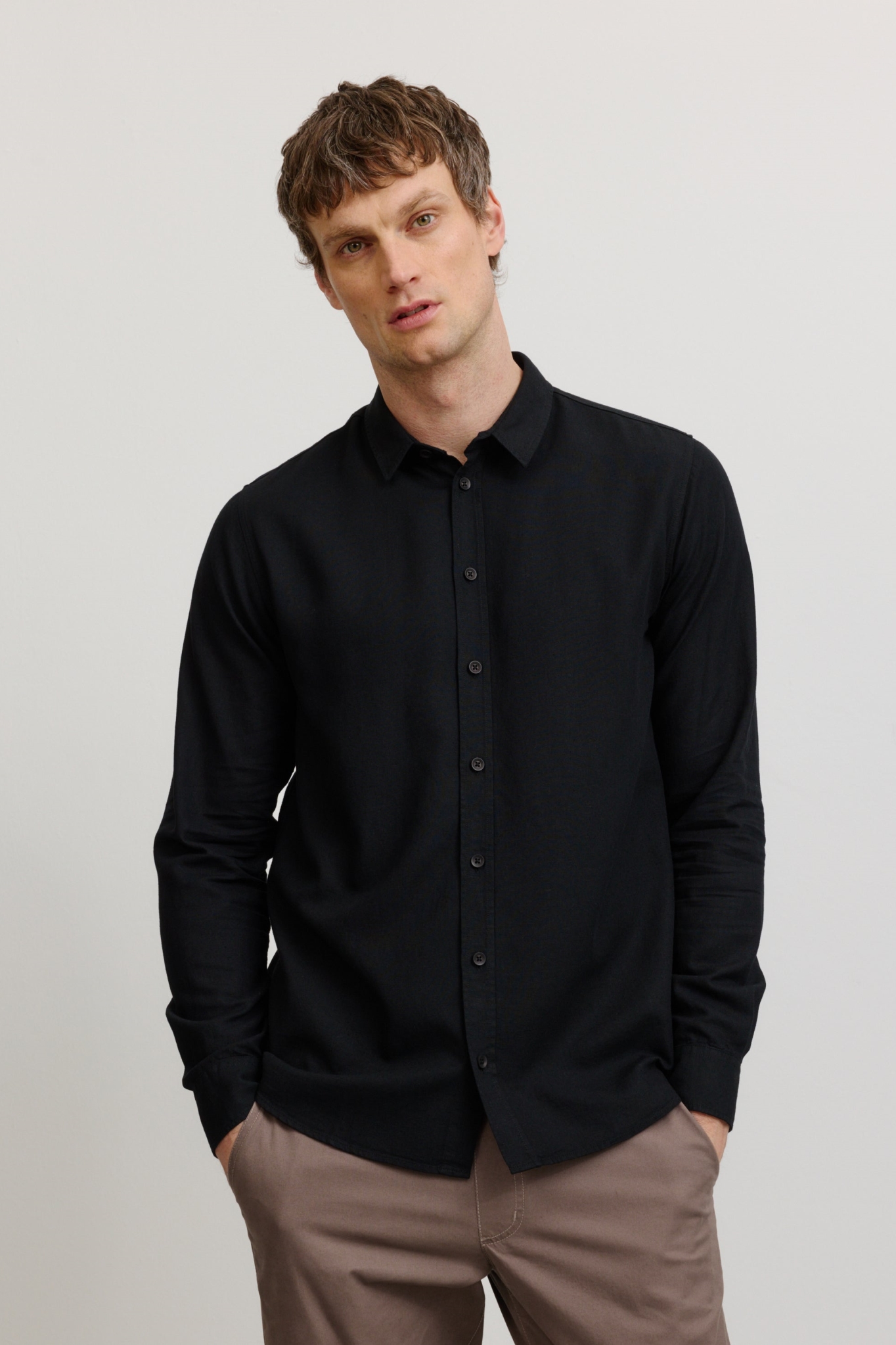 Recolution Herren vegan Hemd Nutmeg Schwarz