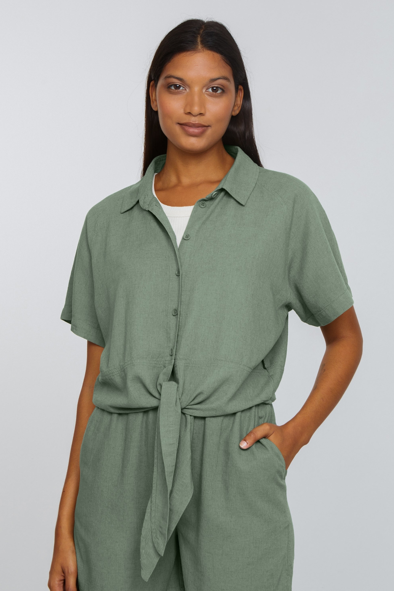 Image of Recolution dames vegan Blouse Ocra Khaki