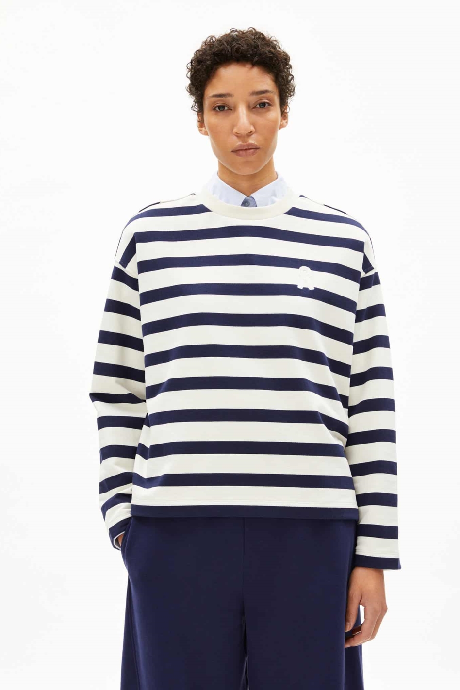 Image of ARMEDANGELS dames vegan Sweatshirt Iconic A Frankaa Blauw/Wit