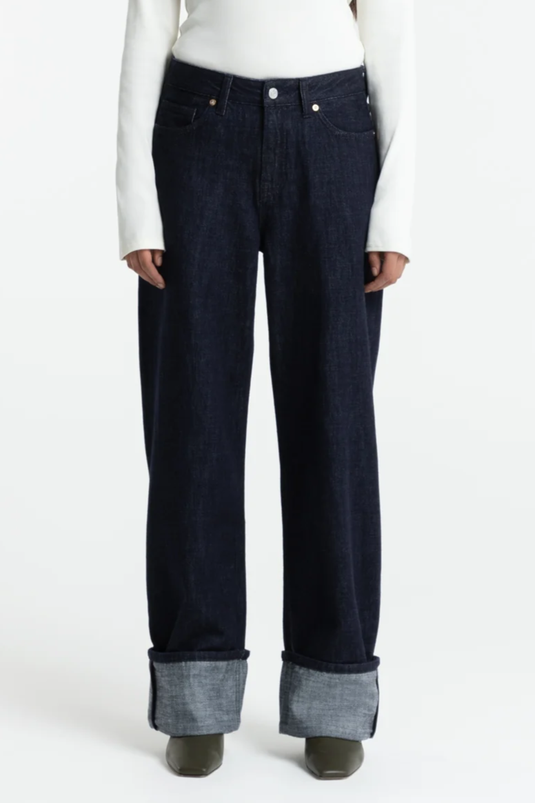 Image of Kings of Indigo dames vegan Jeans Joan Turnup Suse Rinse