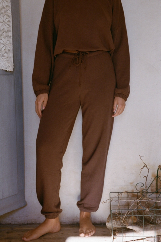 NÃ©nÃ©s Damen vegan Jogginghose Junko Braun