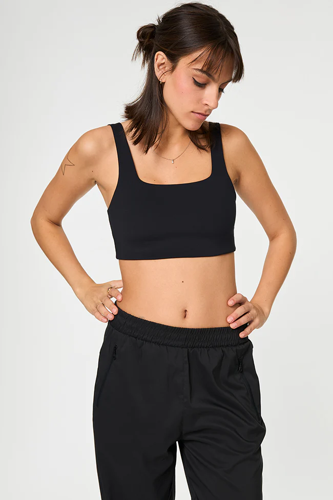 Girlfriend Collective Damen vegan Sport-Bh Tommy Schwarz