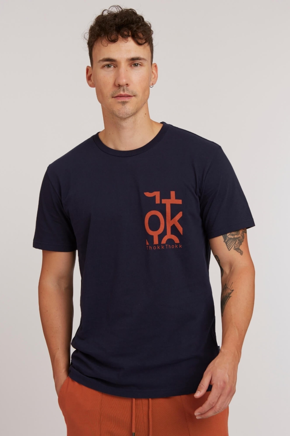 ThokkThokk men vegan T-Shirt Five Letters Dark Navy