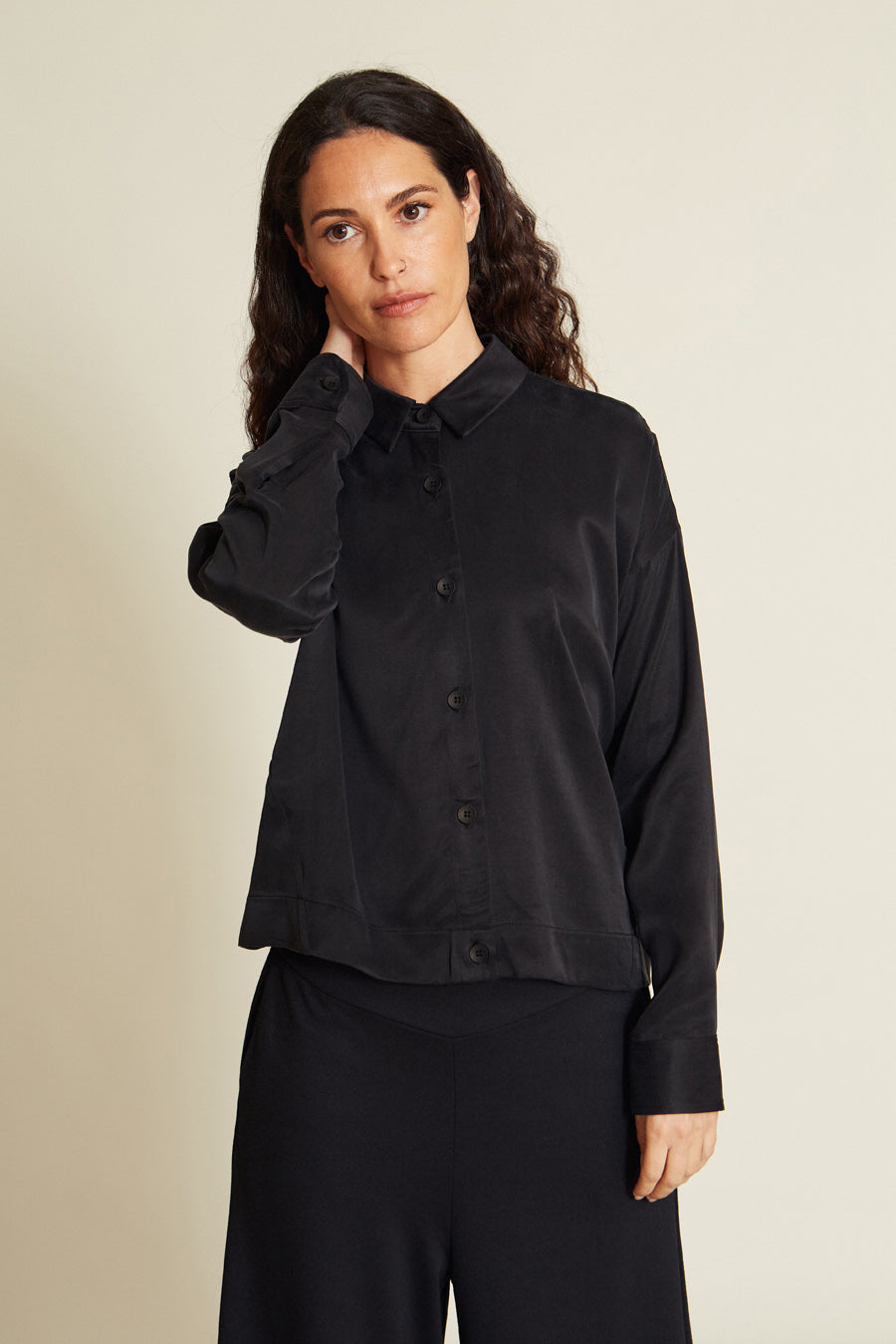 SUITE13LAB Damen vegan Shirt Noez Schwarz