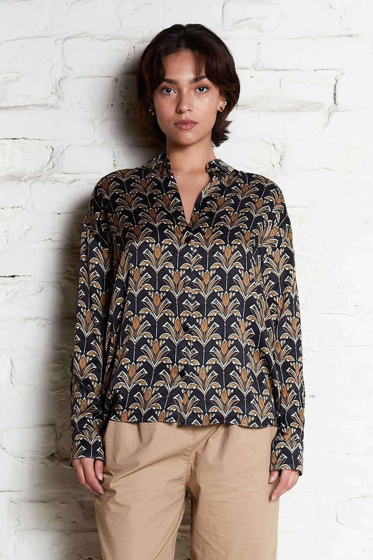Image of Yahmo dames vegan Shirt Mona Papyrus Bruin/Zwart
