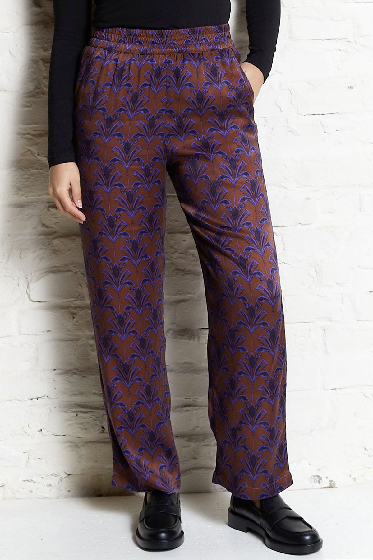Image of Yahmo dames vegan Broek Hilde Moka Bruin/Paars