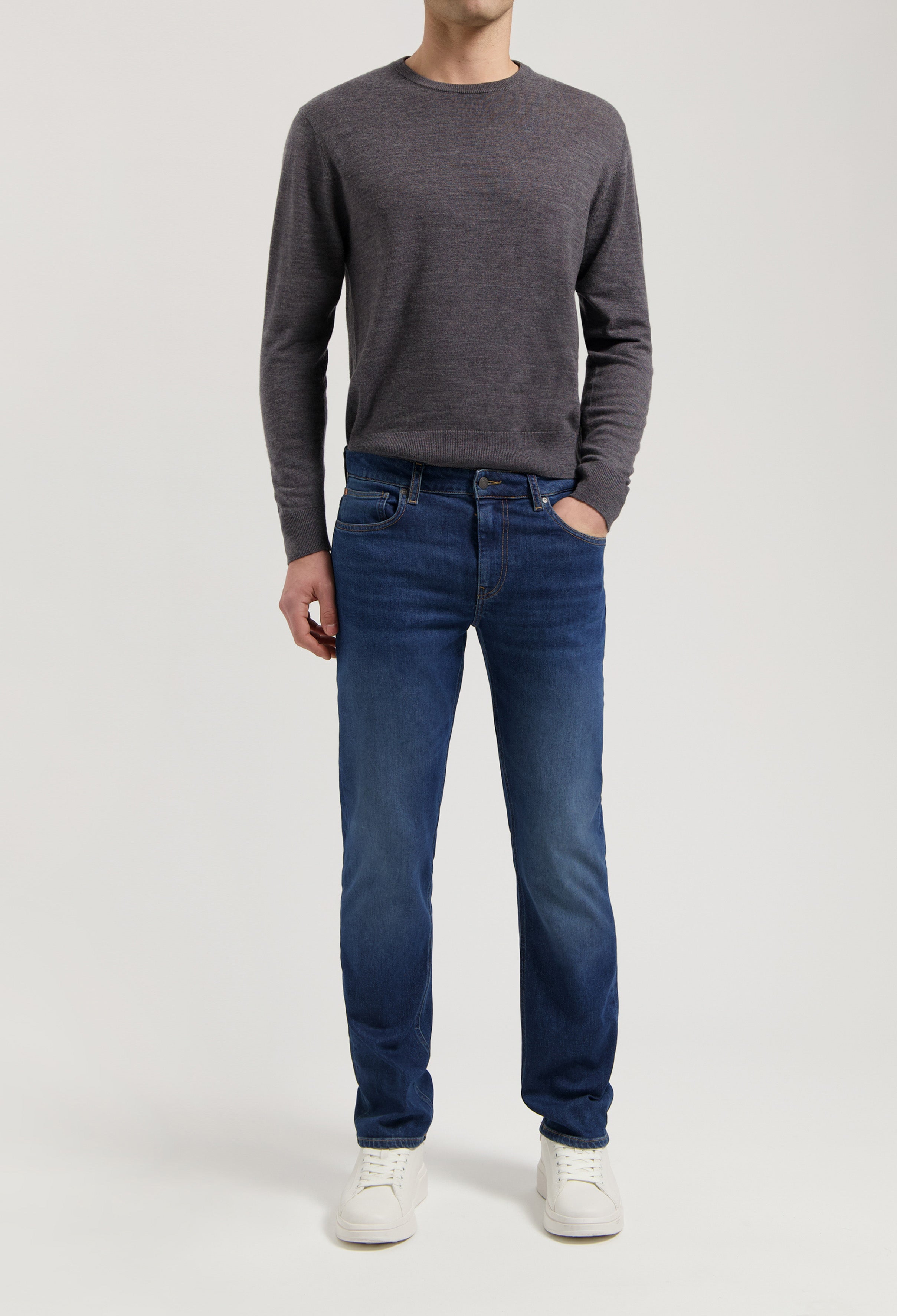 Image of MUD Jeans mannen vegan Jeans Mid Straight Bryce Rustblauw