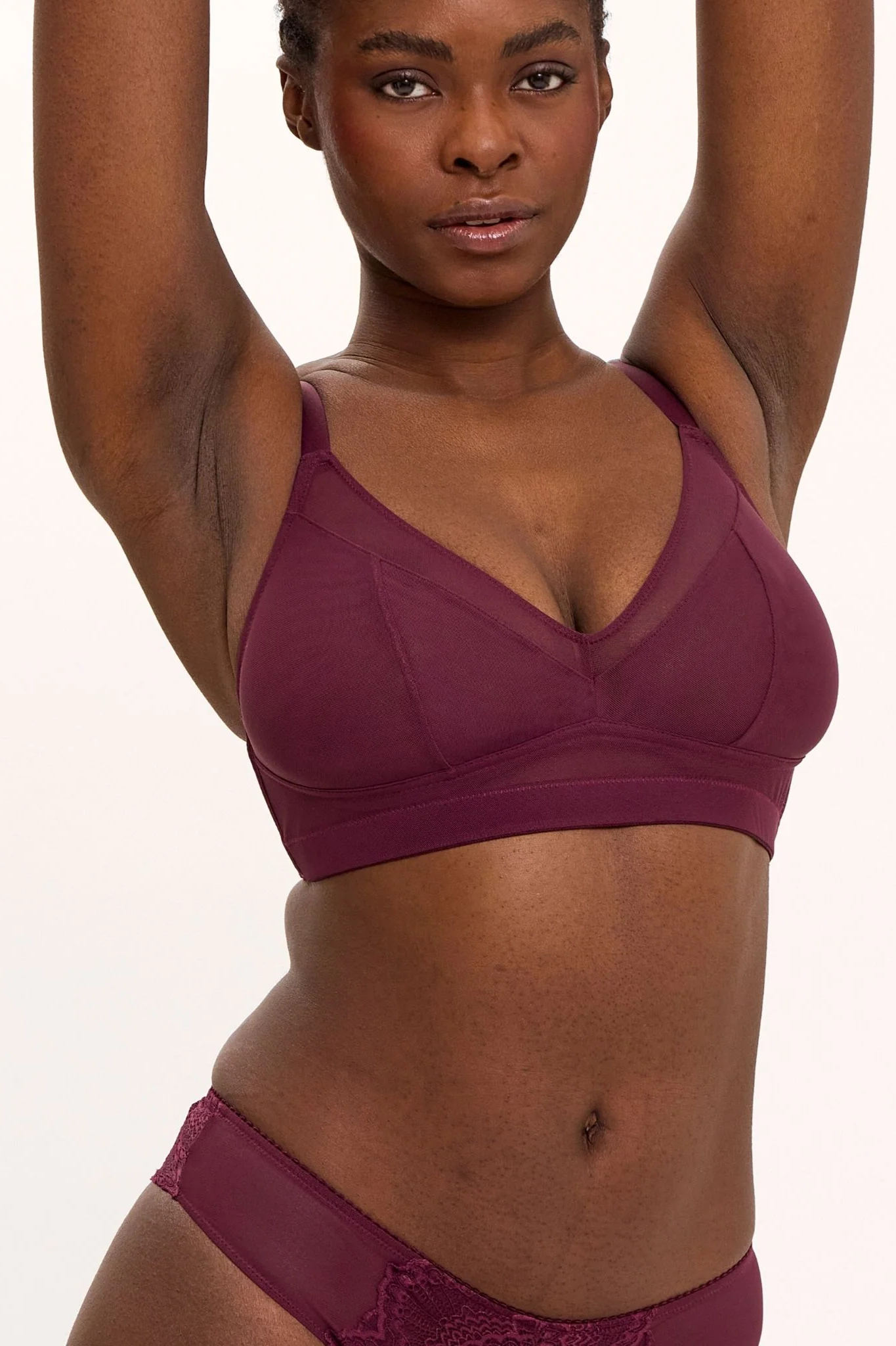 Image of Understatement dames vegan Bh Met Mesh Ondersteuning, Kersenrood