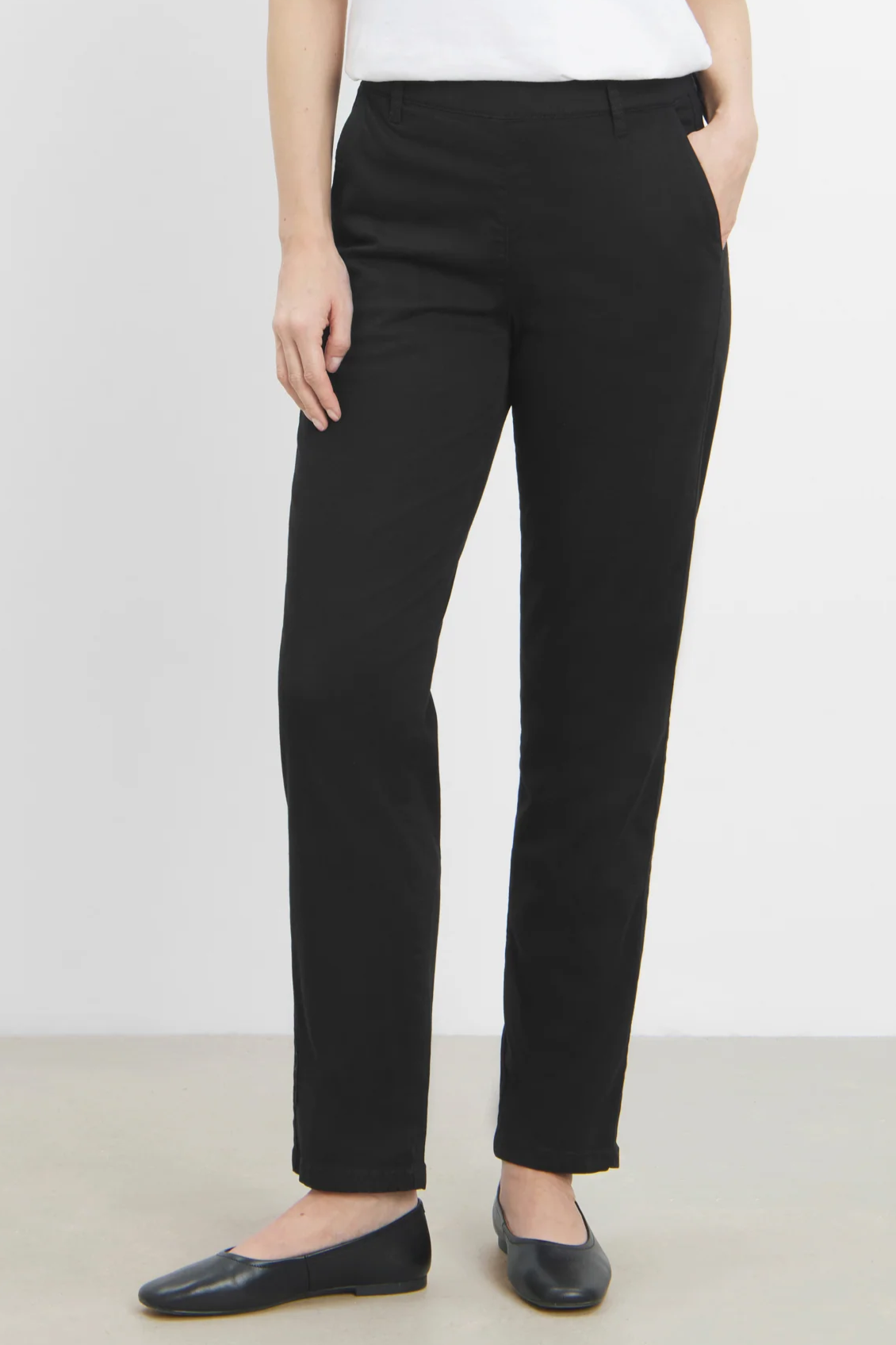 Image of LAURIE dames vegan Broek Taylor Regular Korte Lengte Zwart