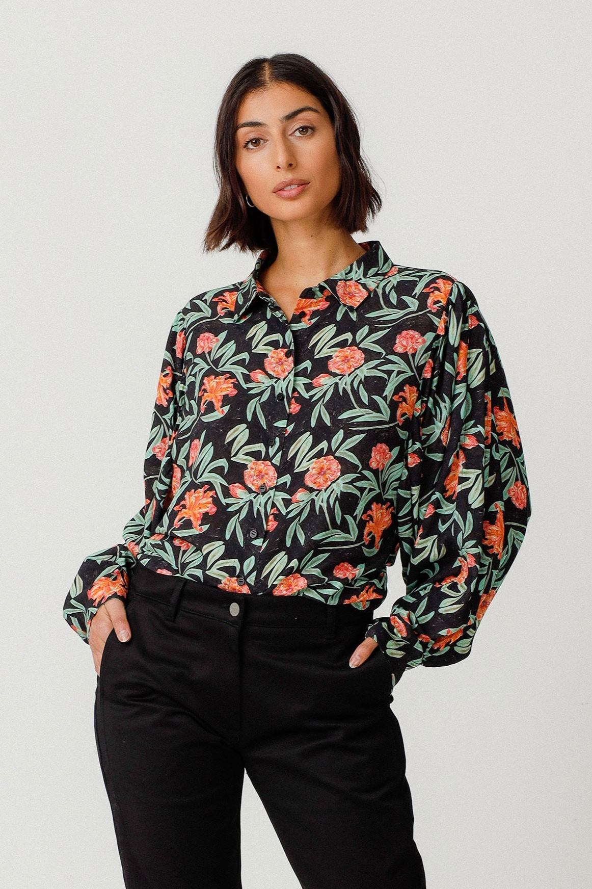 Image of SKFK dames vegan Shirt Matti Meerkleurig