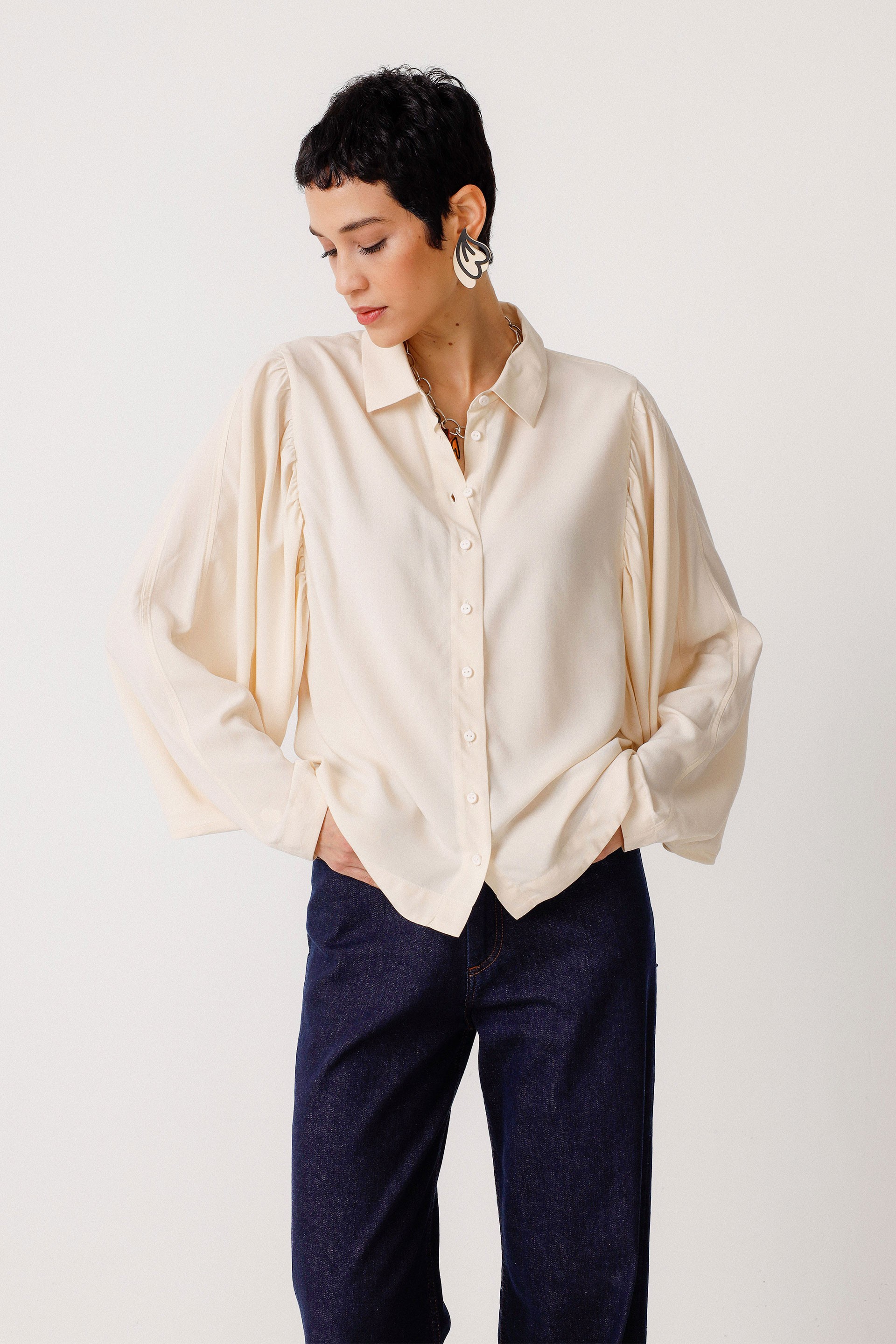 Image of SKFK dames vegan Overhemd Matti Beige