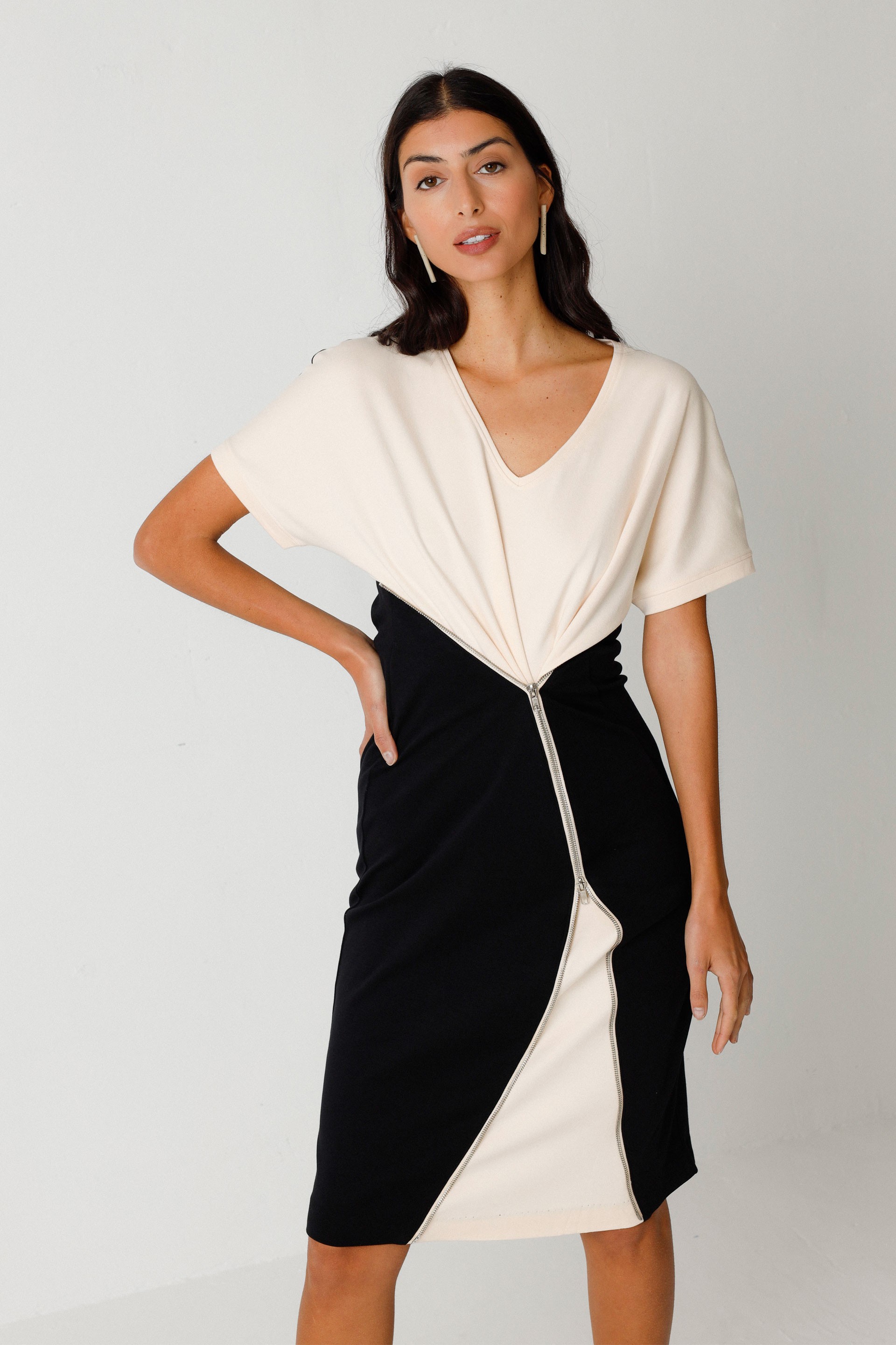 Image of SKFK dames vegan Jurk Susane Beige/Zwart