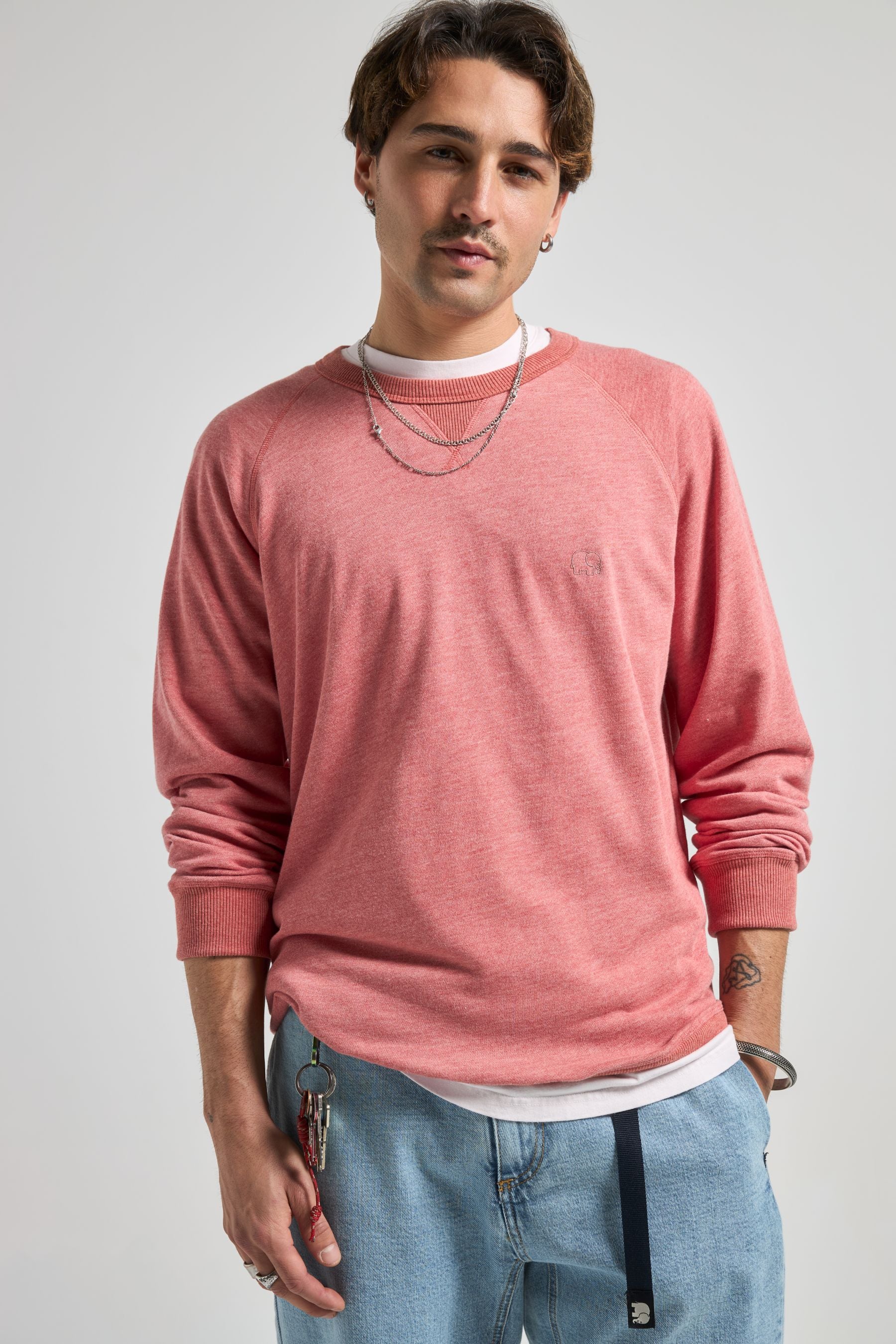 111850 - Herren vegan Pullover Essential Lightweight Salziges Rot