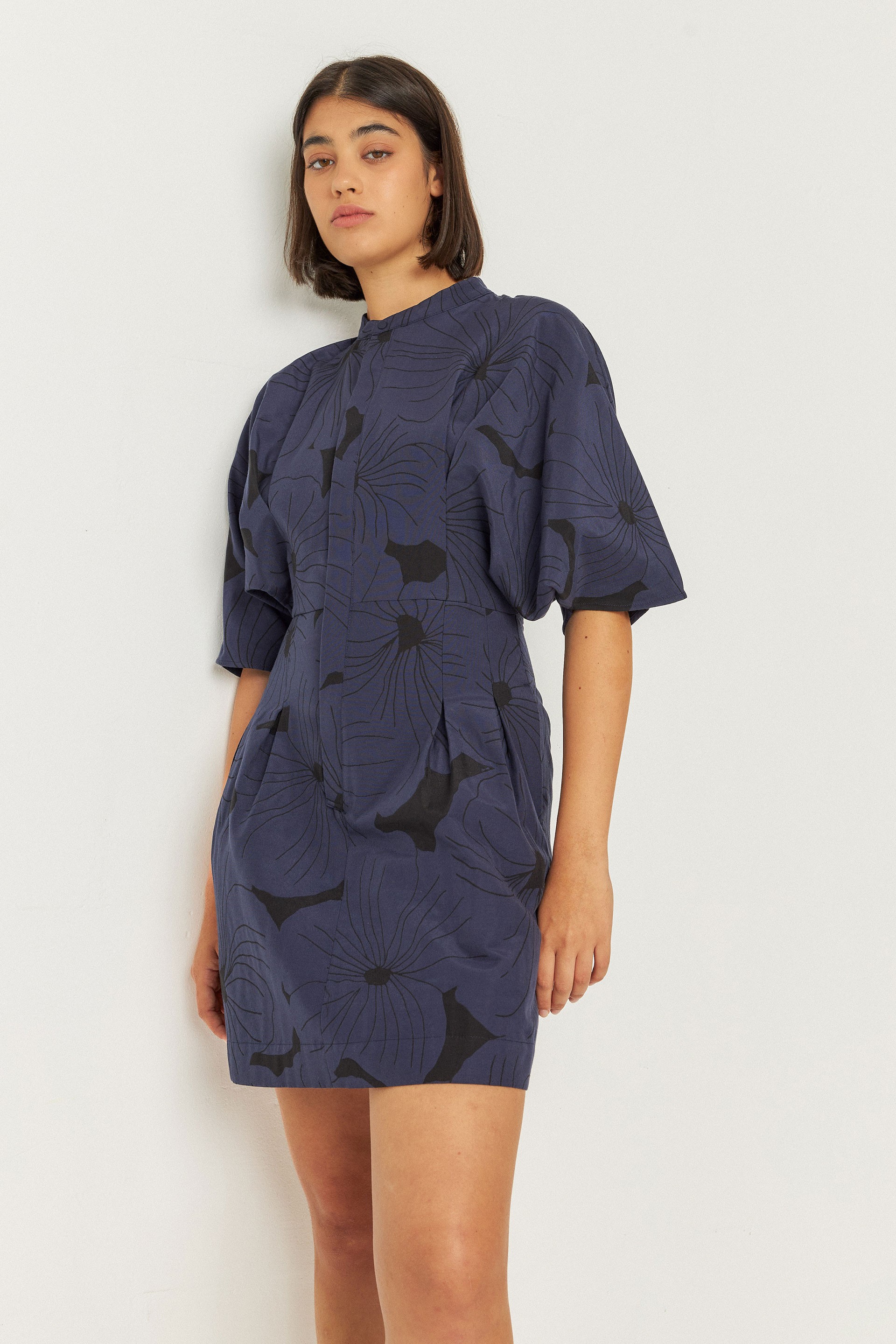 SKFK Damen vegan Kleid Hebe Marineblau