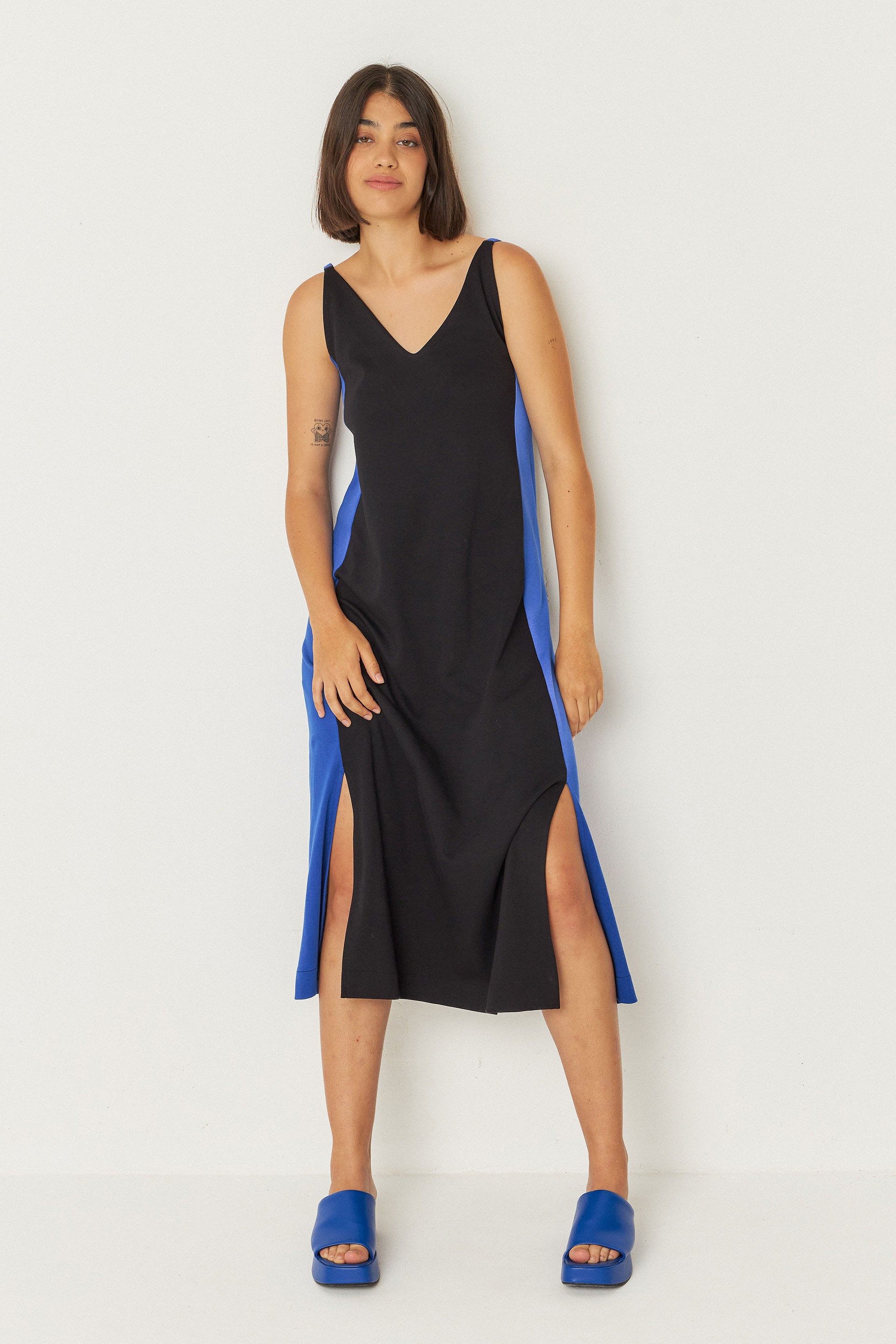 SKFK Damen vegan Kleid Uda Schwarz/Blau