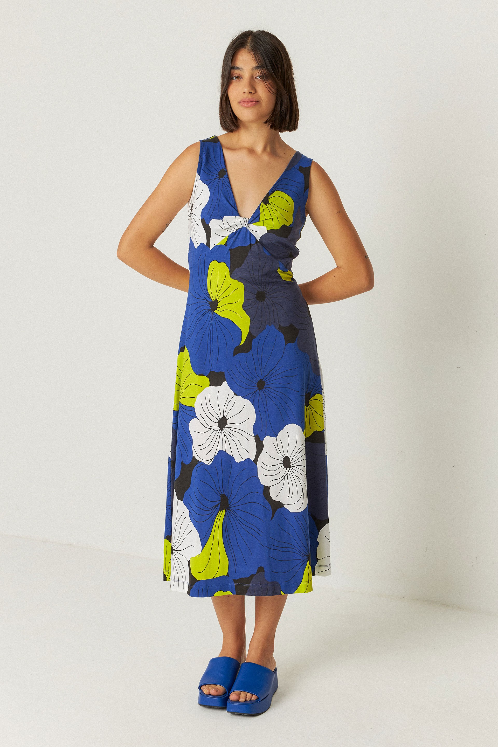 SKFK Damen vegan Kleid Kala Multicolored Floral