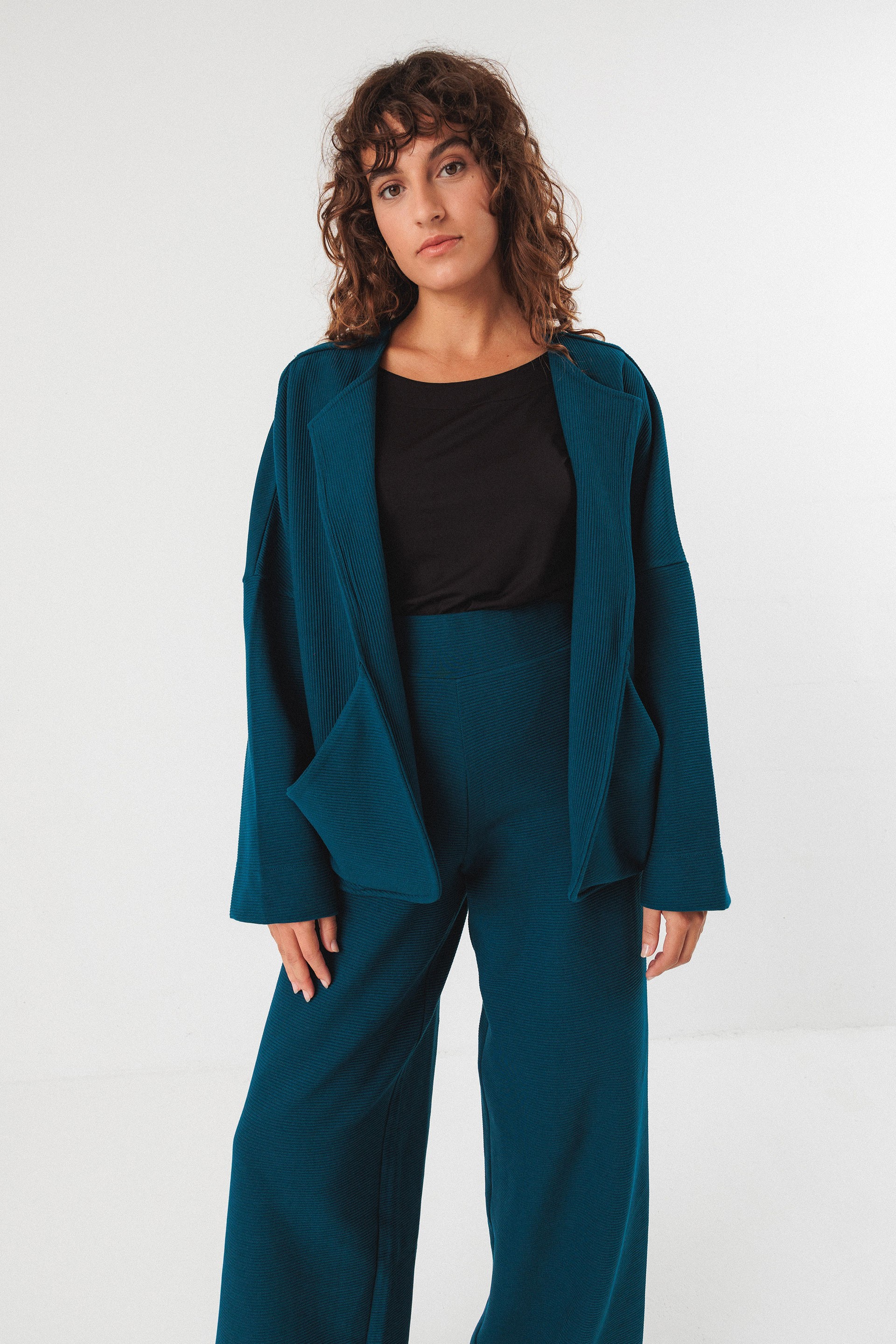 112604 - Damen vegan Strickjacke Goita Blau